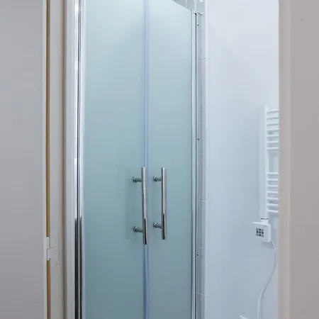 Rare ! Stylish Duplex In The Heart Of Downtown 公寓 戛纳